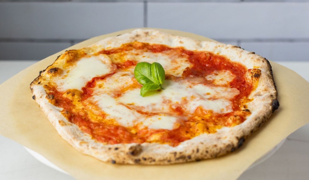 pizza-by-luigi-margherita.jpg